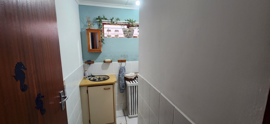 4 Bedroom Property for Sale in Dana Bay Western Cape